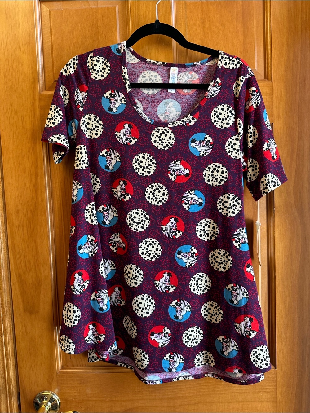 LuLaRoe Perfect T Disney Burgundy 101 Dalmatian Scoop Tee